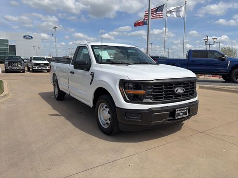 Used 2025 Ford F150 XL RWD image 7
