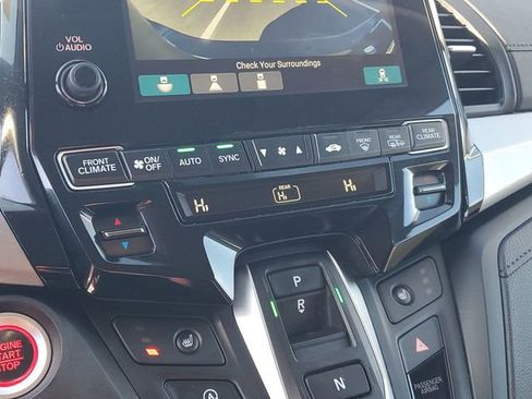 Used 2023 Honda Odyssey EX-L image 24