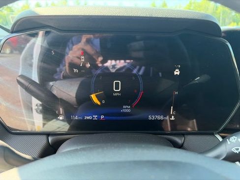 Used 2025 Chevrolet TrailBlazer LT AWD/4WD image 18