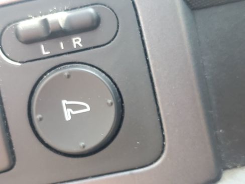 Used 2009 Honda CR-V LX image 24