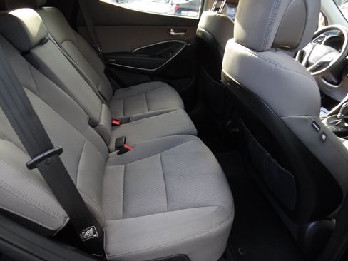 Used 2018 Hyundai Santa Fe Sport w/ 2.4L Value Package 02 image 20