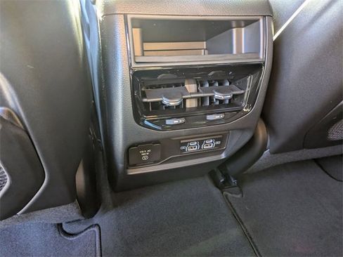 New 2025 Jeep Grand Cherokee Laredo image 34