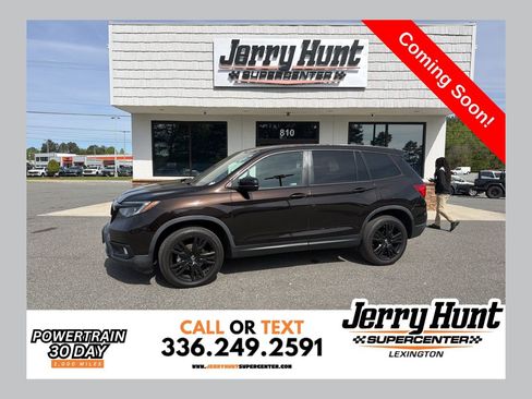 Used 2021 Honda Passport Sport image 1