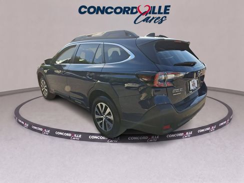 Certified 2024 Subaru Outback Premium AWD/4WD image 5