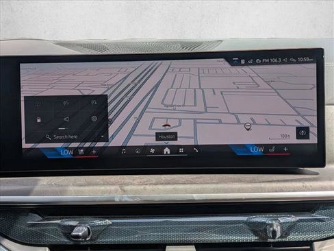 Used 2026 BMW X5 sDrive40i image 16