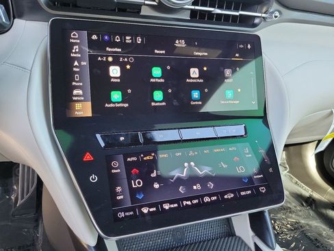 Used 2024 Maserati GranTurismo Trofeo image 9