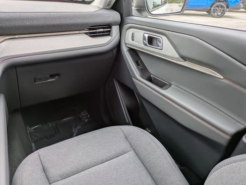New 2026 Ford Explorer Active RWD image 17