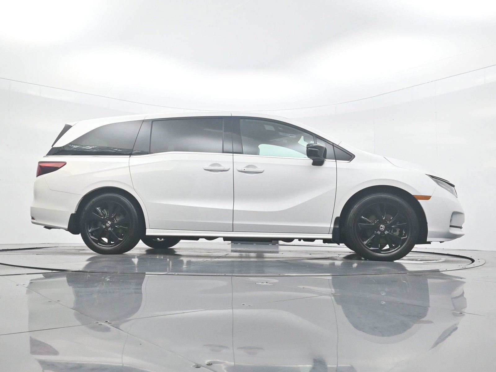Used 2024 Honda Odyssey Sport image 28