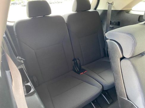 Used 2019 Kia Sorento L FWD image 19