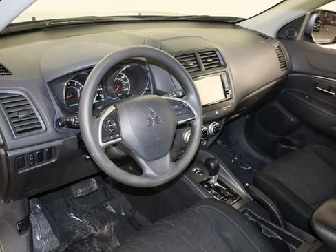 Used 2024 Mitsubishi Outlander Sport ES image 23