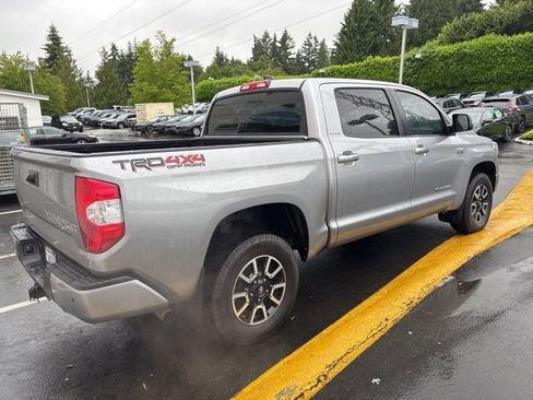 Used 2021 Toyota Tundra Limited w/ Limited Premium Package AWD/4WD image 5