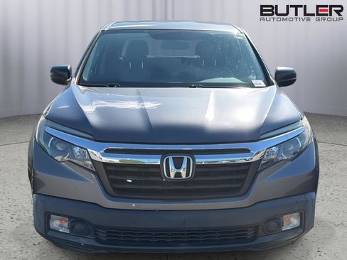 Used 2019 Honda Ridgeline RT image 4