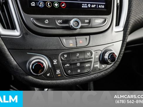 Used 2024 Chevrolet Malibu LT image 39