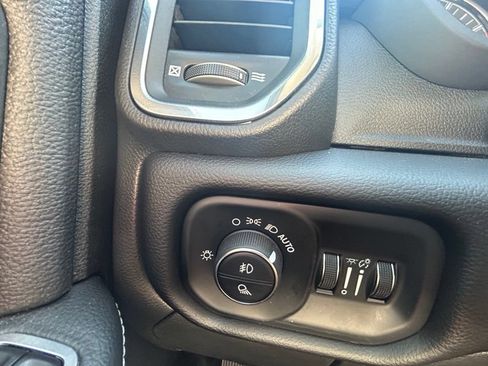 Used 2024 RAM 2500 Laramie w/ Safety Group AWD/4WD image 26