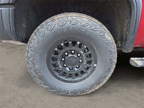 New 2026 GMC Sierra 2500 AT4X w/ AT4X AEV Edition image 14