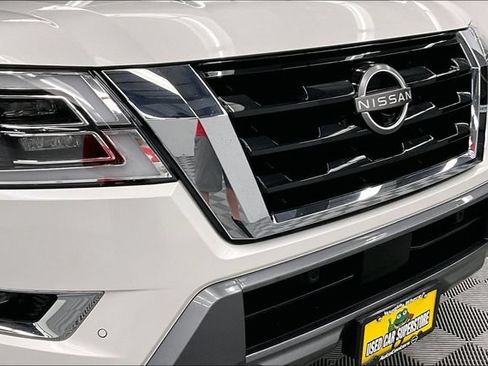 Used 2021 Nissan Armada Platinum w/ Captain's Chairs Package AWD/4WD image 35