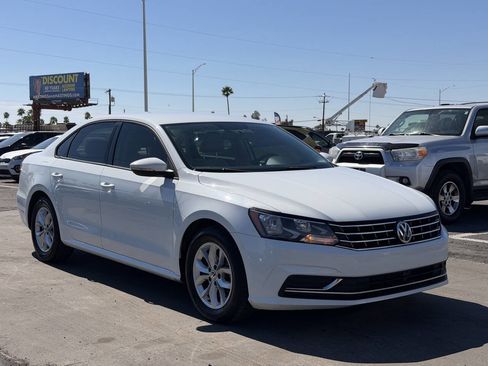 Used 2018 Volkswagen Passat 2.0T S image 13