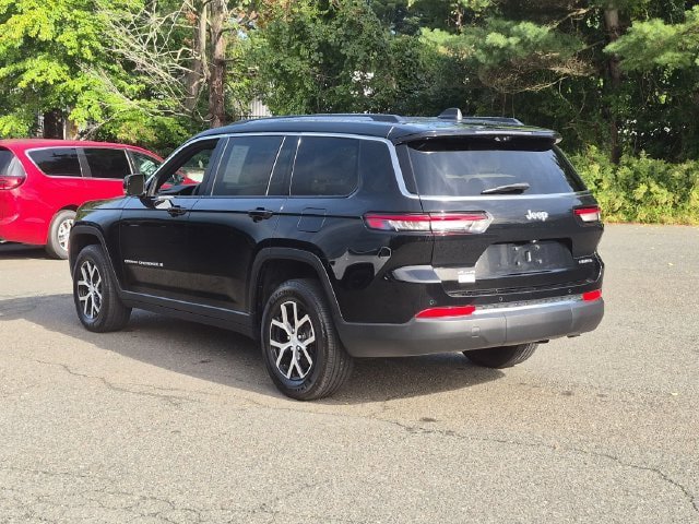 Used 2023 Jeep Grand Cherokee L Limited w/ Luxury Tech Group II AWD/4WD image 8