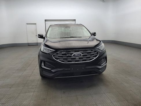 Used 2019 Ford Edge Titanium w/ Equipment Group 301A image 14