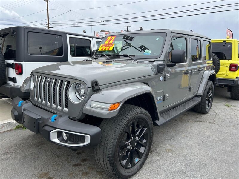 Used 2022 Jeep Wrangler Unlimited Sahara w/ Cold Weather Group AWD/4WD image 7