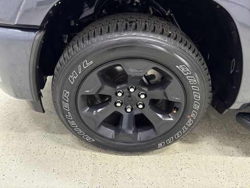 Used 2025 RAM 1500 Big Horn AWD/4WD image 11