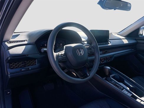 Certified 2023 Honda Accord LX image 10