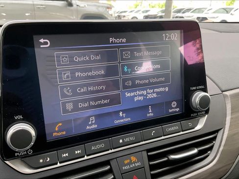 Used 2025 Nissan Altima 2.5 SV FWD image 31