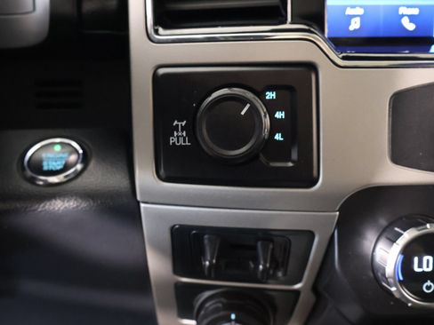 Used 2022 Ford F250 Lariat w/ Tremor Off-Road Package AWD/4WD image 9