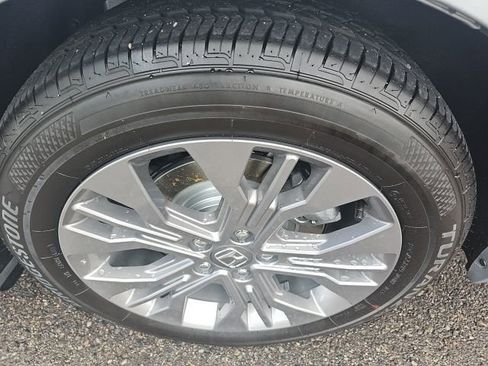 Used 2026 Honda Odyssey Touring image 24