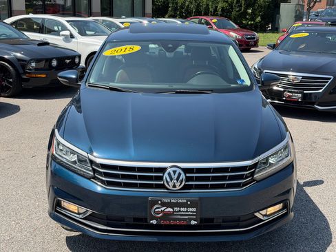 Used 2018 Volkswagen Passat 2.0T SEL Premium FWD image 4