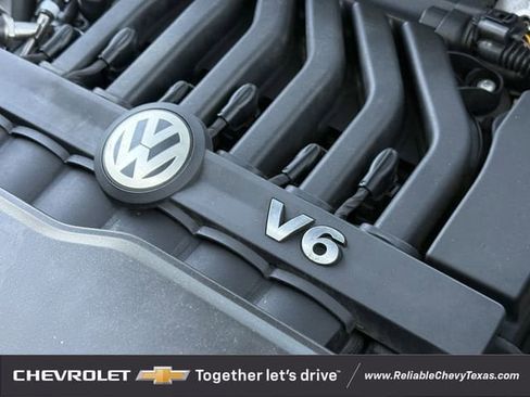 Used 2022 Volkswagen Atlas SE image 39