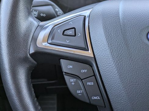 Used 2023 Ford Edge SEL image 27