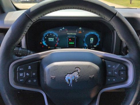 New 2026 Ford Bronco Badlands image 28