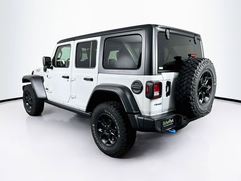 Used 2023 Jeep Wrangler Unlimited w/ Cold Weather Group AWD/4WD image 5