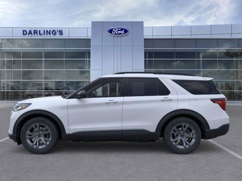 New 2026 Ford Explorer Active w/ Active Comfort Package image 3
