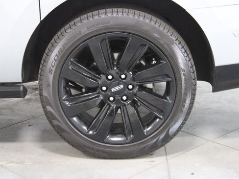 Used 2023 Lincoln Navigator L Black Label image 7