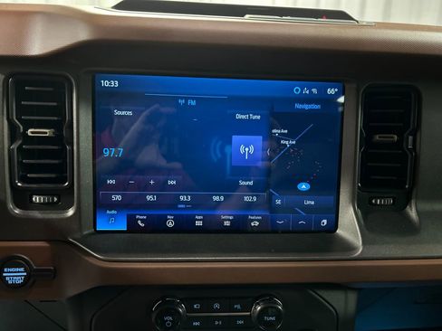 Used 2024 Ford Bronco Outer Banks image 17