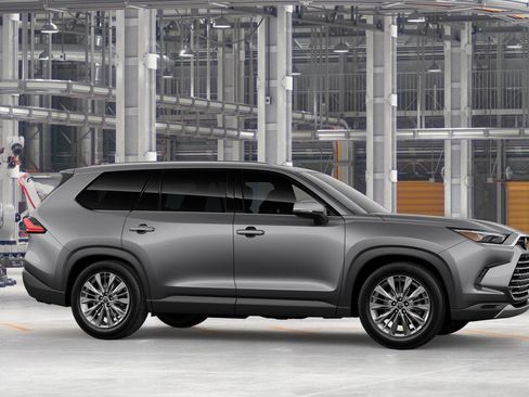 New 2026 Toyota Grand Highlander Platinum image 13
