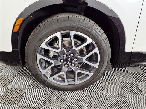 Used 2023 Chevrolet Blazer RS w/ Driver Confidence II Package image 7