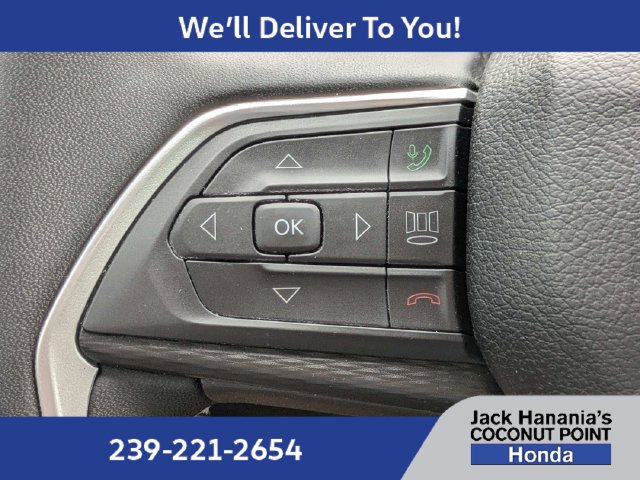Used 2024 Jeep Grand Cherokee Laredo X w/ Trailer Tow Package AWD/4WD image 27