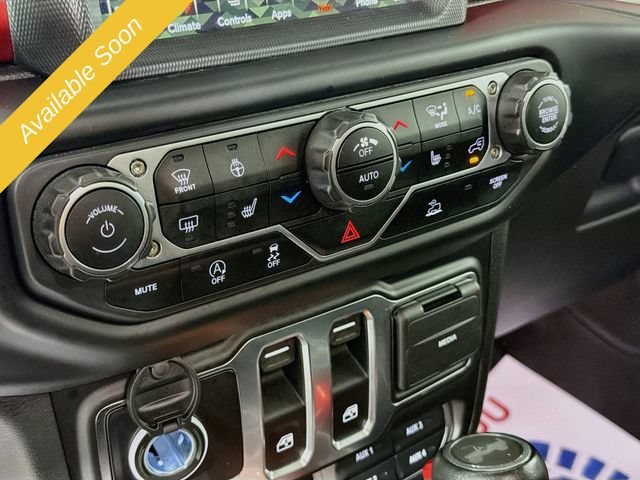 Used 2023 Jeep Wrangler Rubicon w/ Steel Bumper Group AWD/4WD image 16