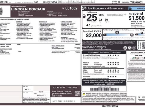 Used 2026 Lincoln Corsair Premiere image 2