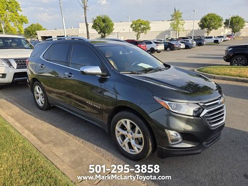 Used 2020 Chevrolet Equinox Premier FWD image 3