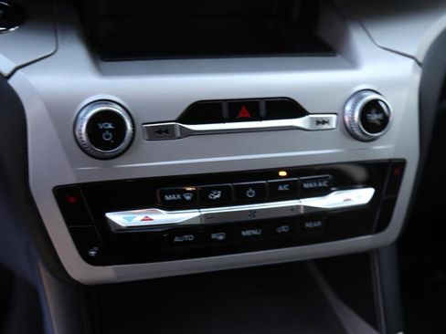 Used 2023 Ford Explorer XLT w/ Equipment Group 202A image 34