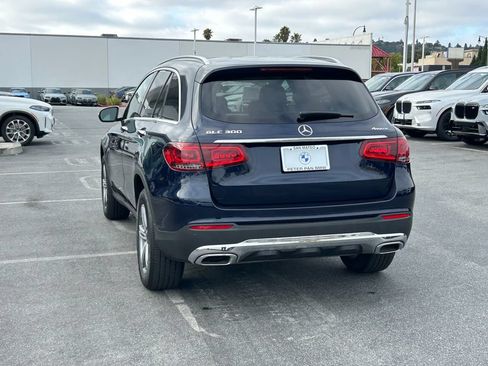 Used 2022 Mercedes-Benz GLC 300 4MATIC image 3