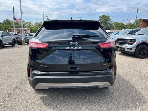 Certified 2023 Ford Edge SEL w/ Convenience Package AWD/4WD image 5