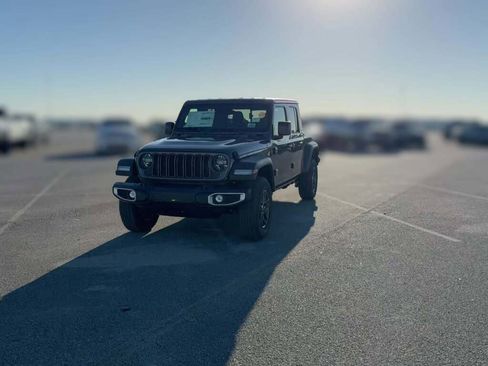 New 2026 Jeep Gladiator Sport image 3