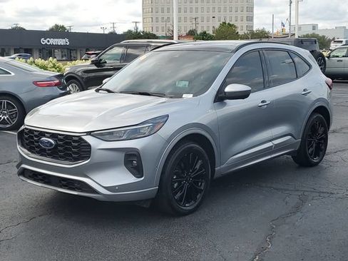 Used 2024 Ford Escape ST-Line Elite w/ Premium Technology Package AWD/4WD image 3
