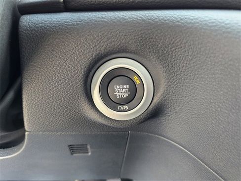 New 2026 Chrysler Pacifica Select image 26