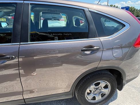 Used 2015 Honda CR-V LX image 11